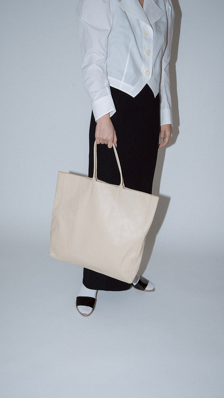 pan lether tote m