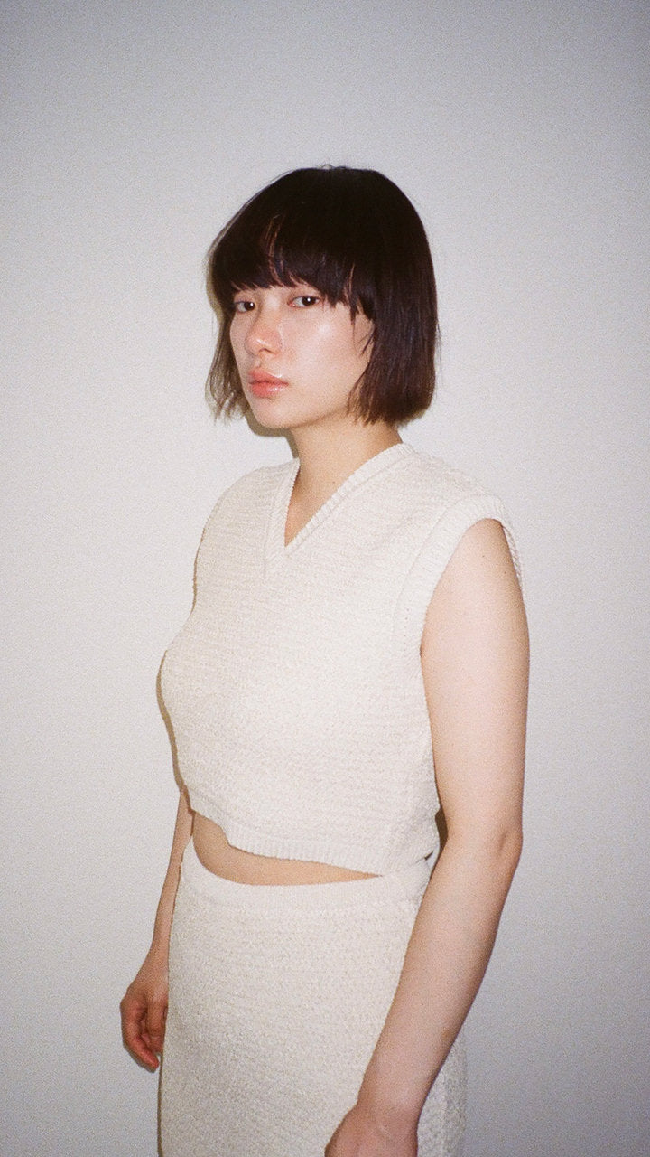 silk pearl knit vest