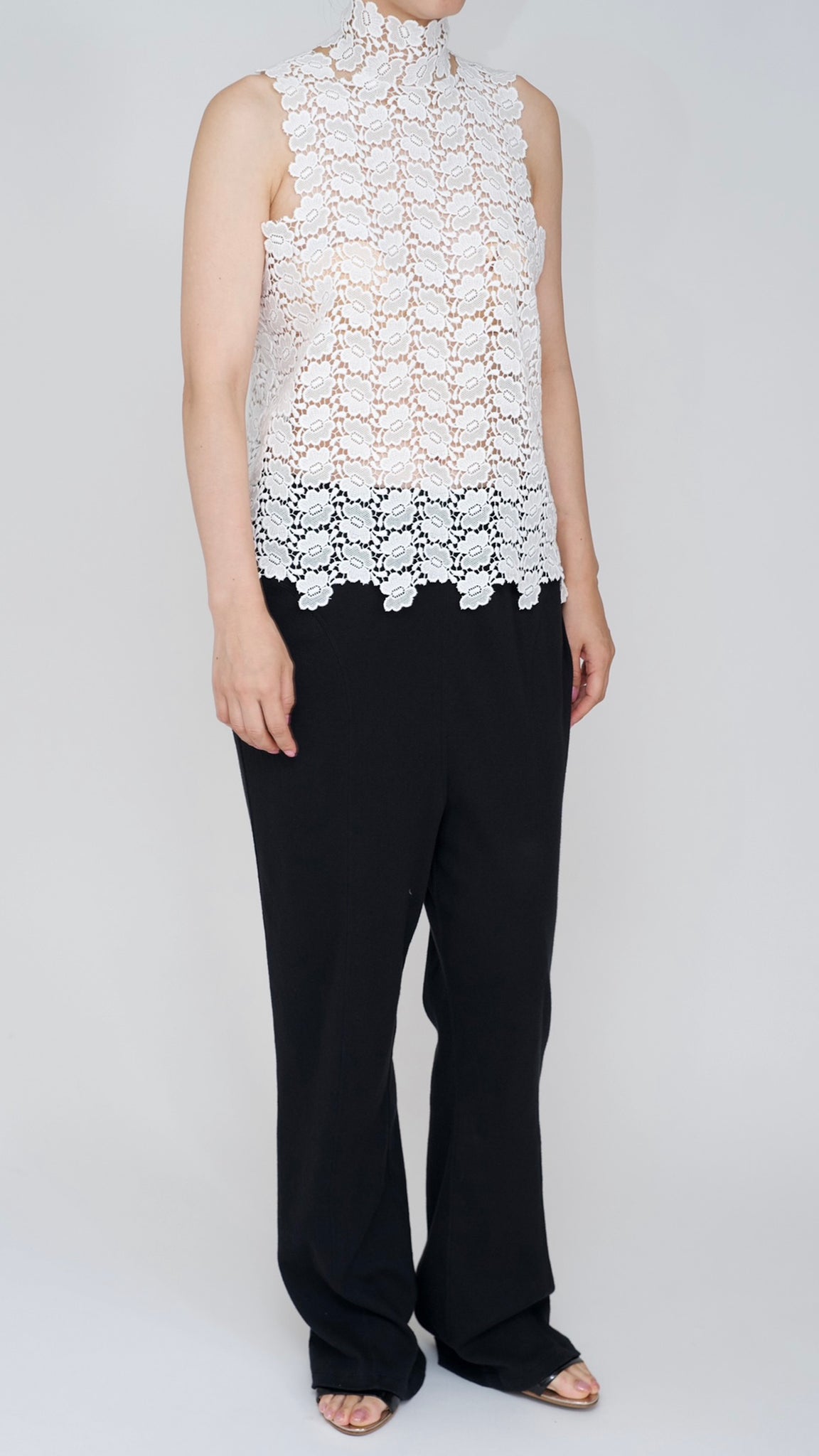 bischoff butterfly lace neck wear – pan（パン）