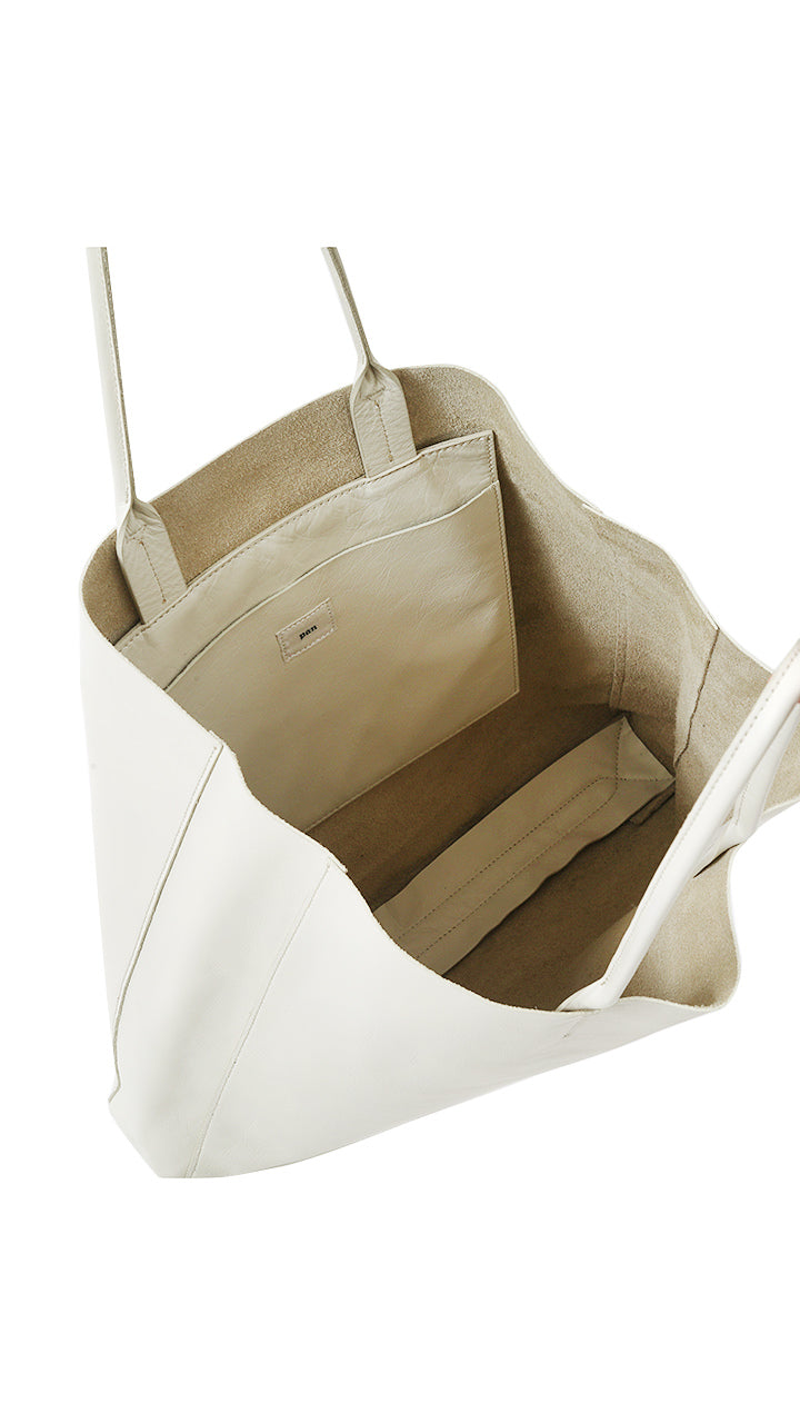 pan lether tote m