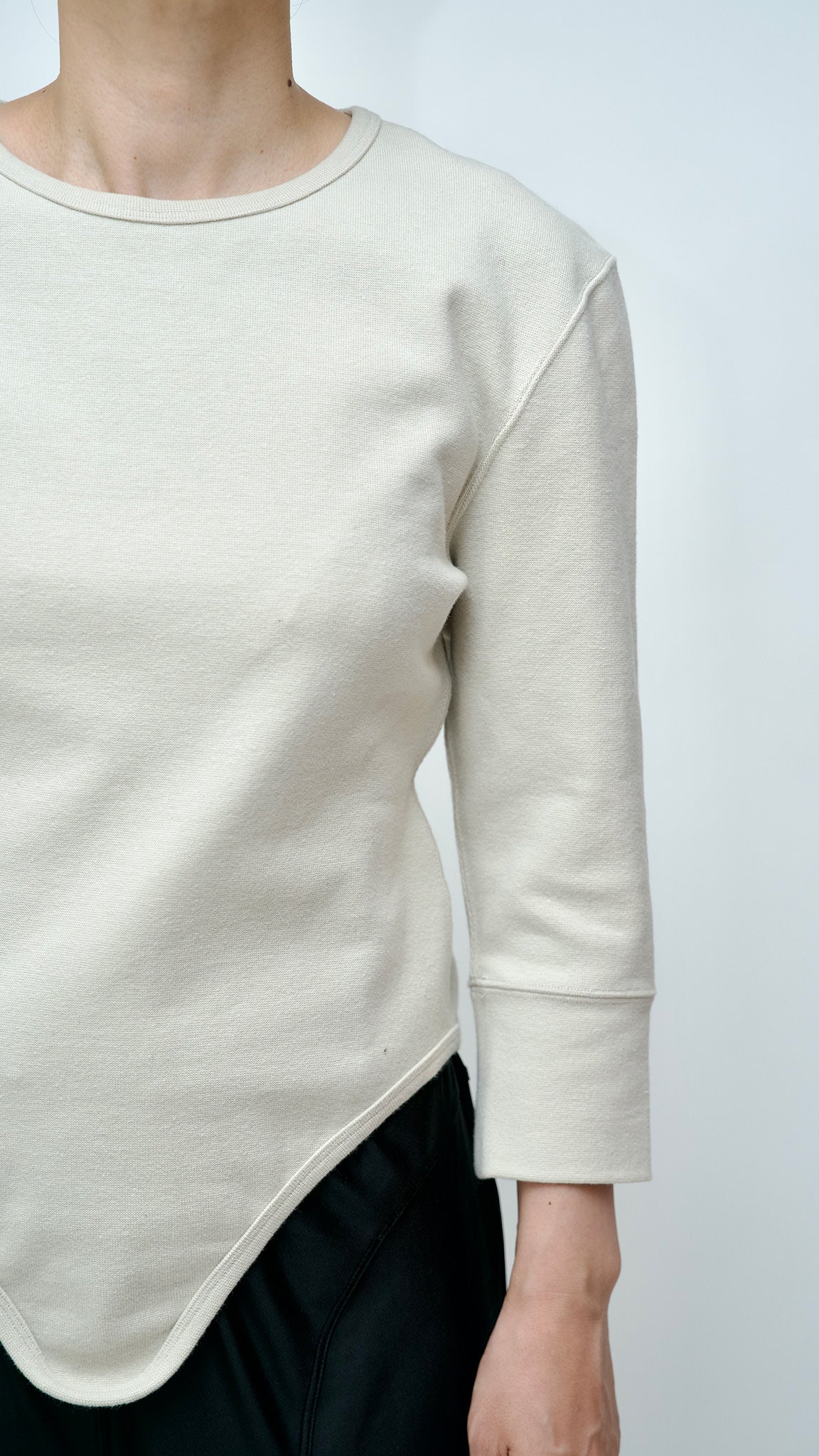 bear jersey tail tops