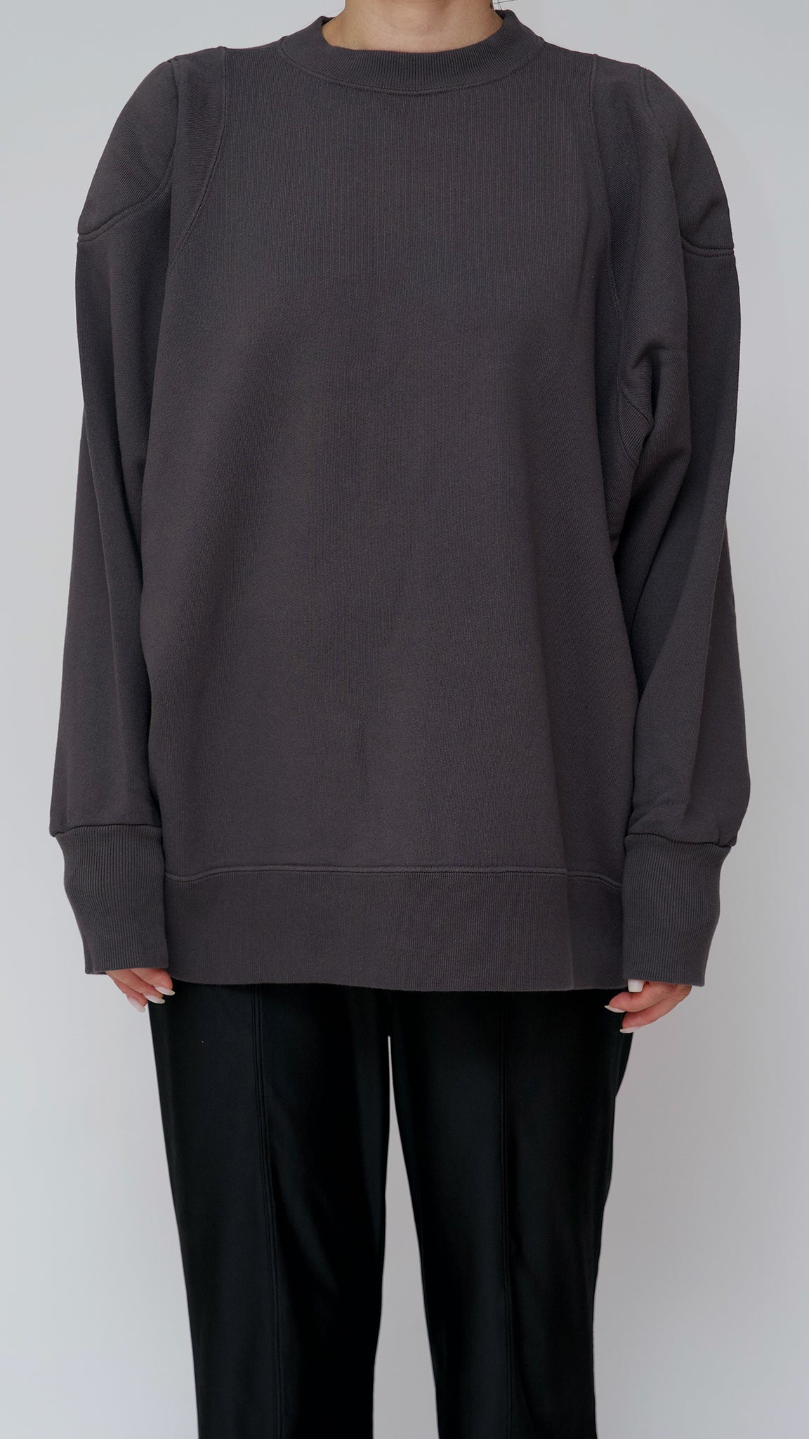 shoulder sweat p/o