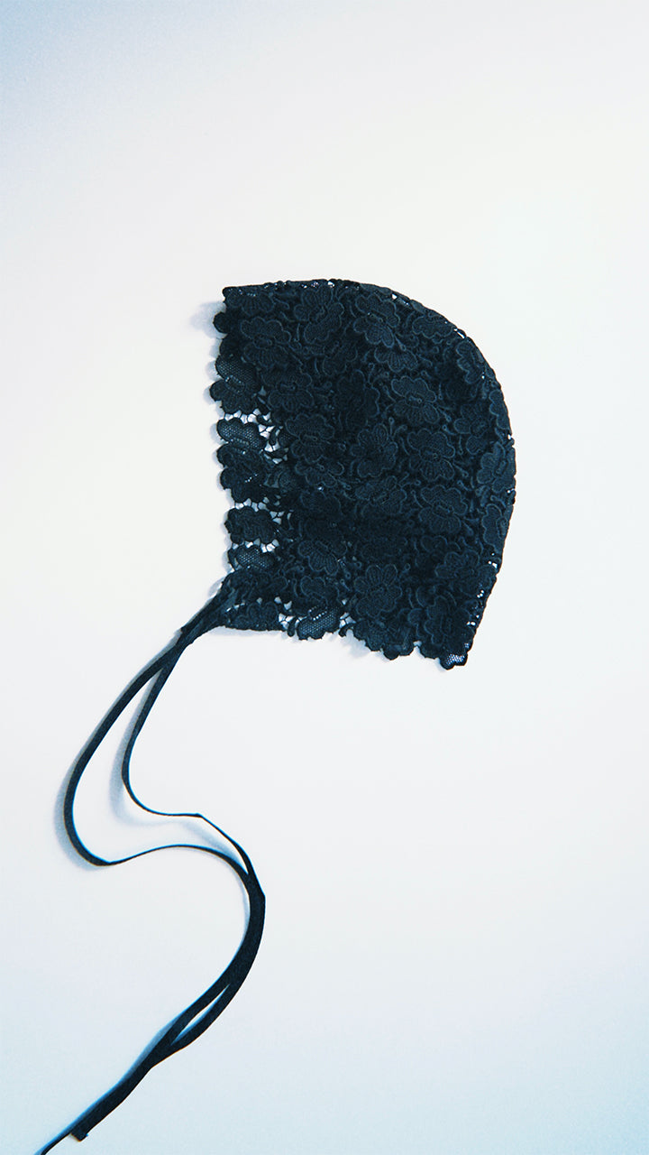 bischoff butterfly lace hood