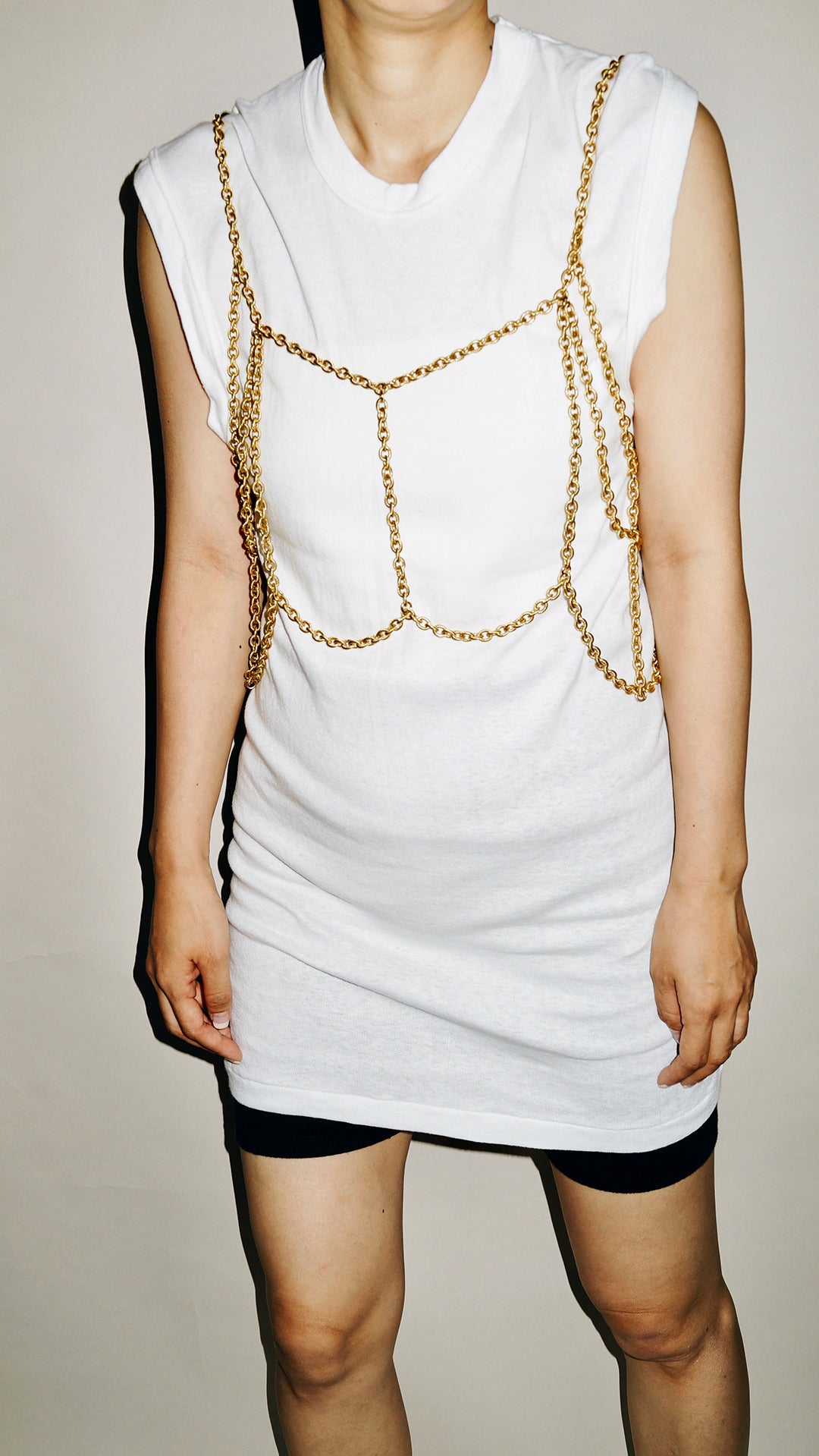 pan chain vest